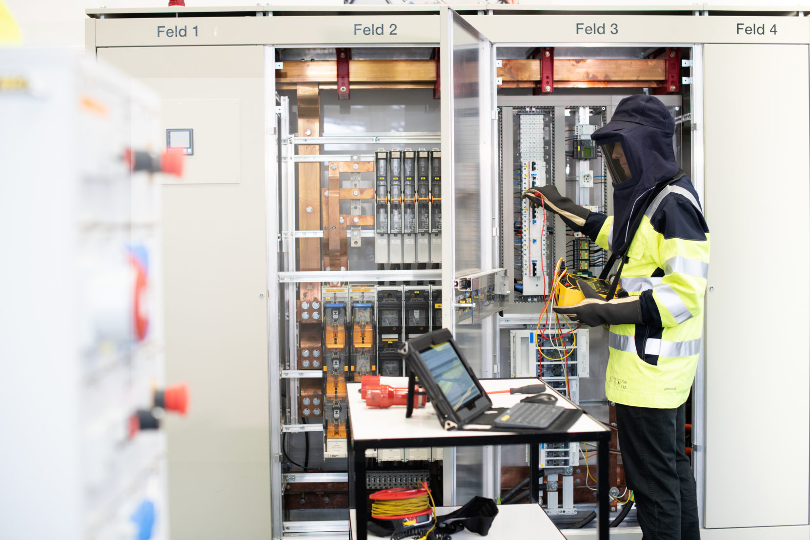 Contrôle selon OIBT – Prüfung gemäss NIV – Electrosuisse