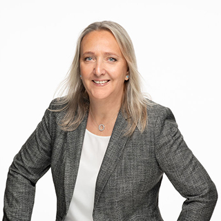 Nathalie Bain - Administration