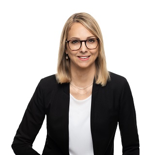 Karin Bühlmann - Payroll Specialist